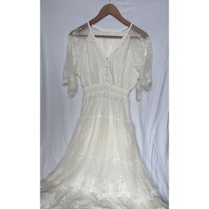 Romantic Bohemian white lace maxi dress